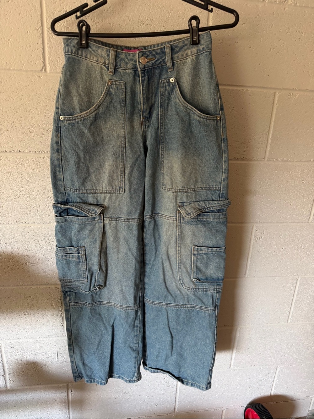 Edikted Light Blue Baggy Leg Cargo Jeans XS pockets NWOT